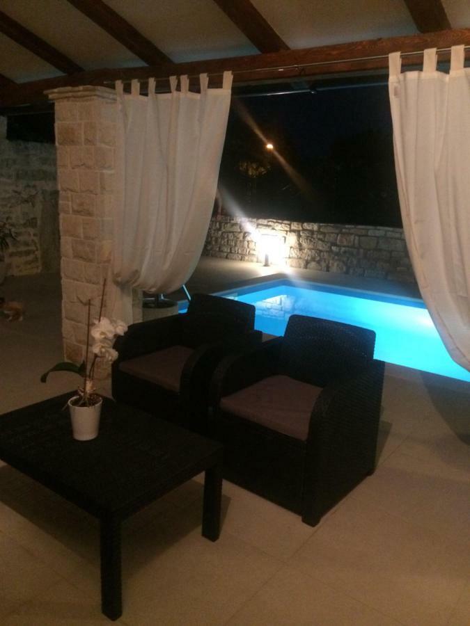 Villa Lory à Sveti Lovreč Pazenatički Extérieur photo