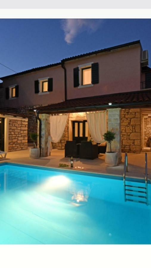 Villa Lory à Sveti Lovreč Pazenatički Extérieur photo